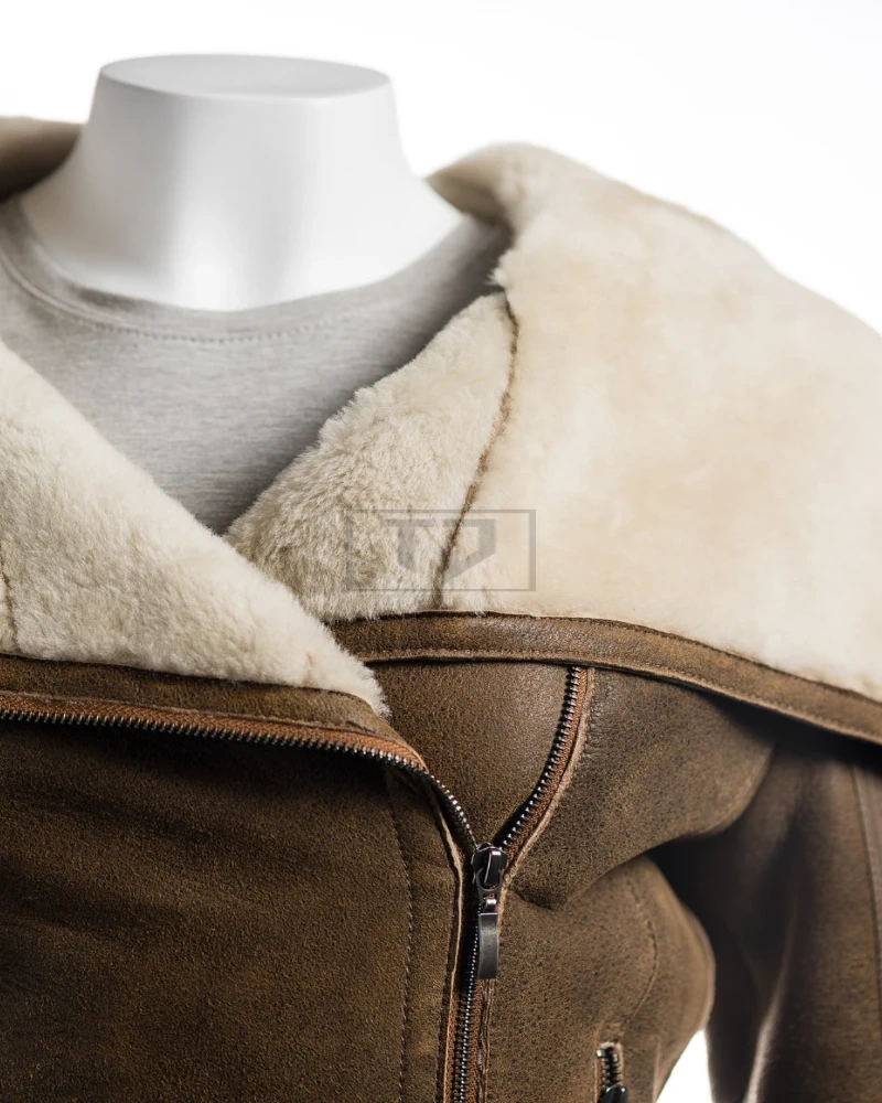 Women Oversized Fur Collar Jacket - image 5