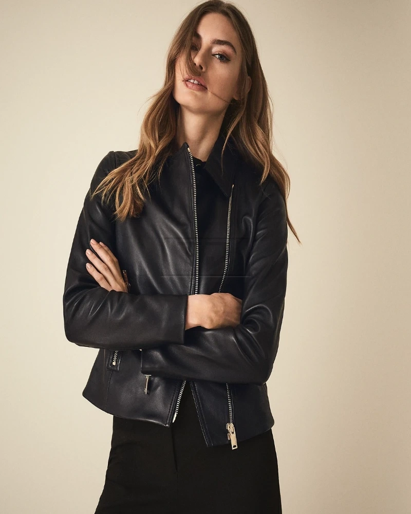 Women's Pitch Black Jacket - image 3